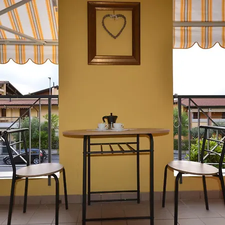 House -appartamento Lugana Di