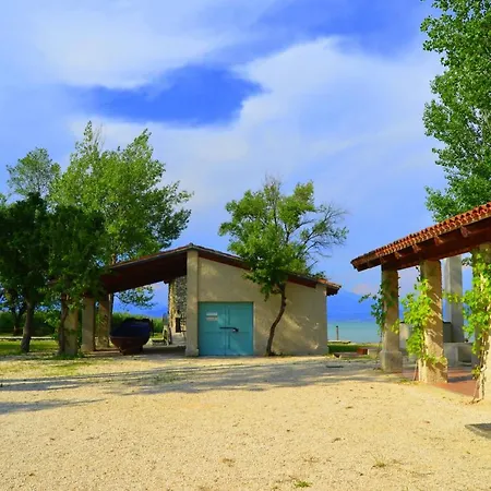 House -appartamento Lugana Di *