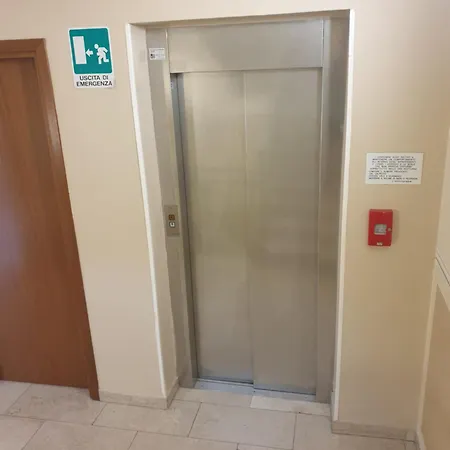 House -appartamento Lugana Di *